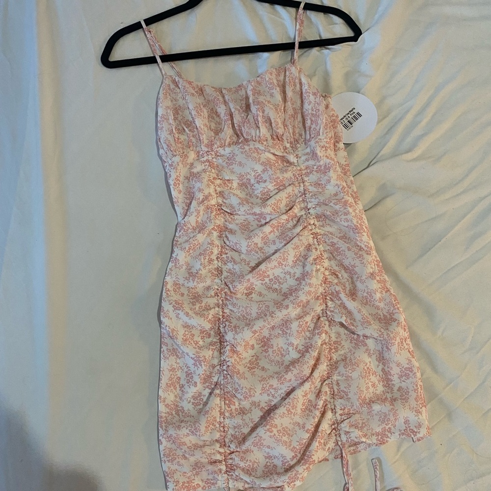 NWT princess Polly pink and white dress
